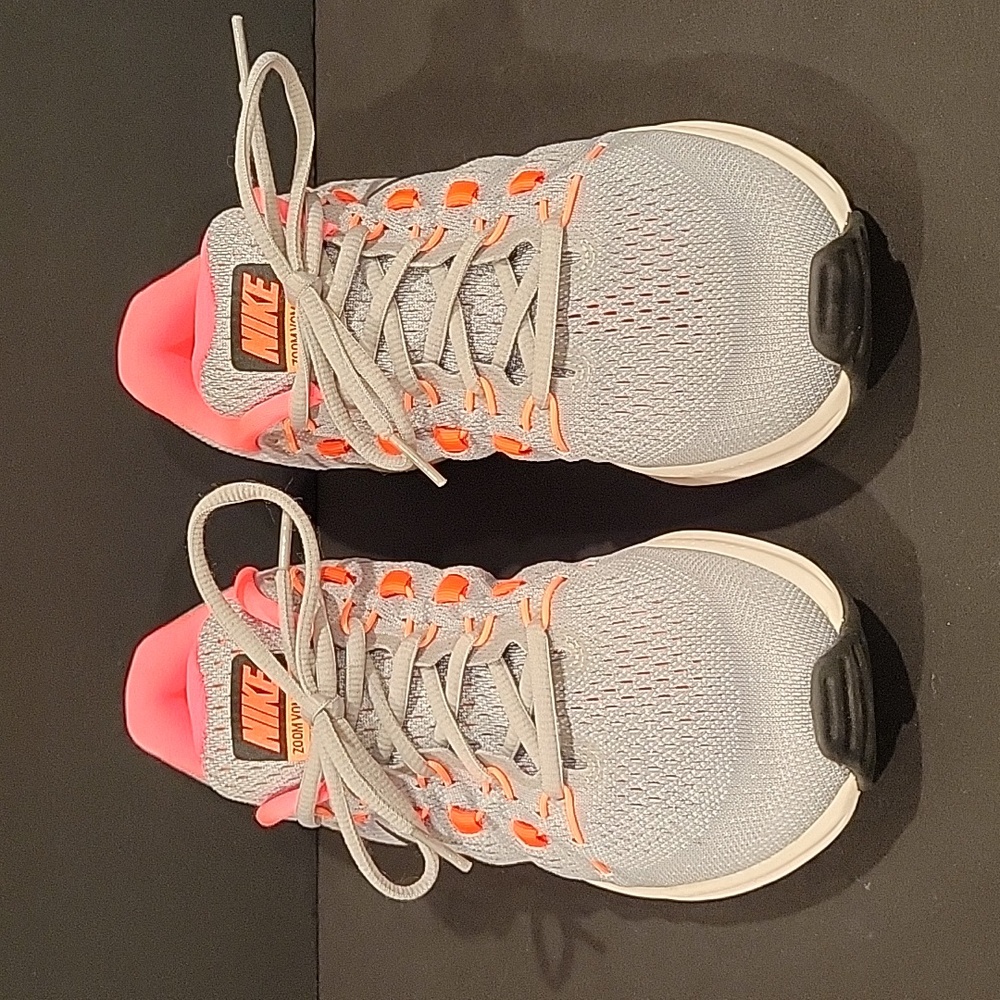 *BRAND NEW* Nike Air Zoom Vomero 12 Womens Running Shoes